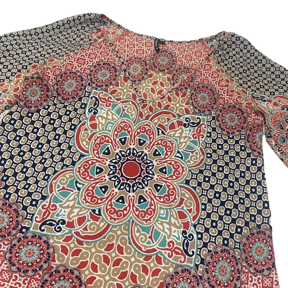 Beautiful Size S Handkerchief Style V-Neck Heartsoul Top - Picture 2 of 5
